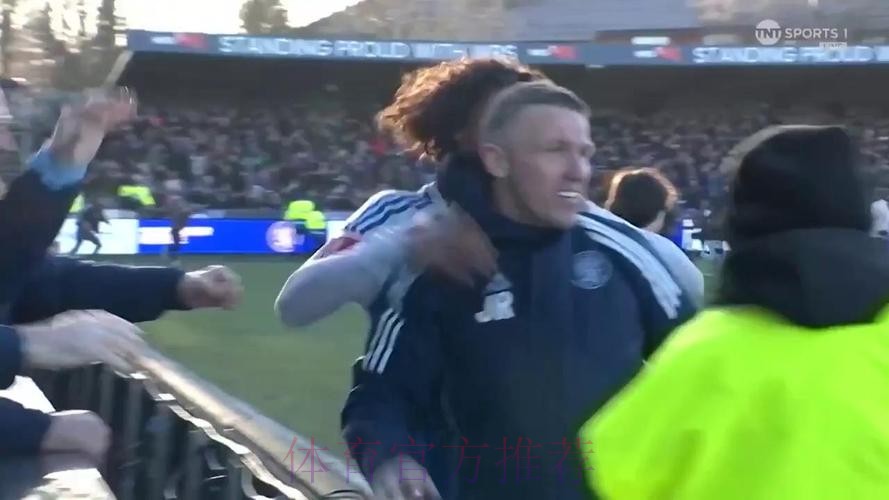 最差卫冕冠军！水晶宫遭半业余球队淘汰